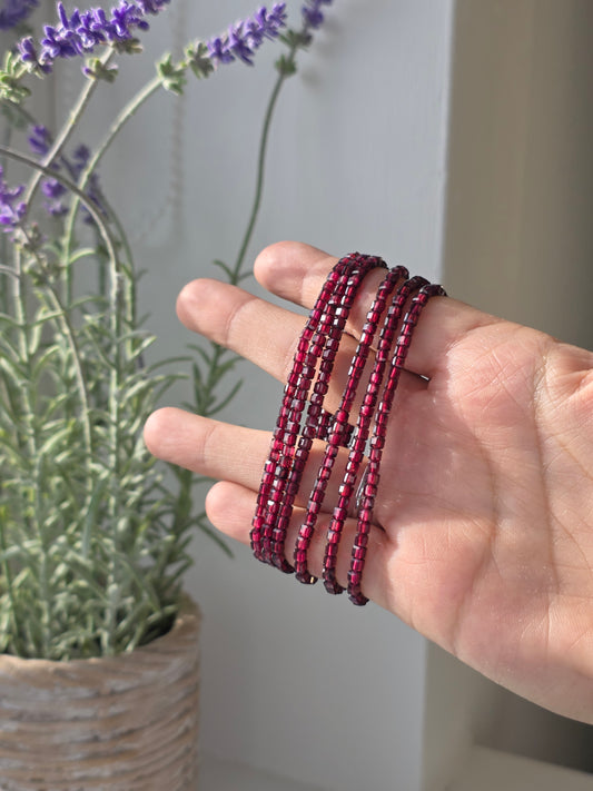 Garnet - Cubic Facetted Bracelet 3mm