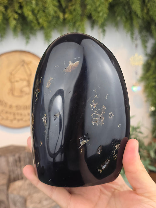 UV Reactive Blue Amber Freeform from Indonesia B