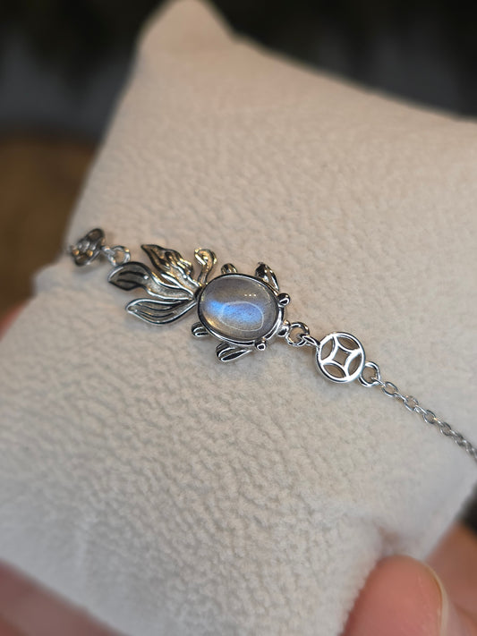 S925 Silver Moonstone Goldfish Bracelet