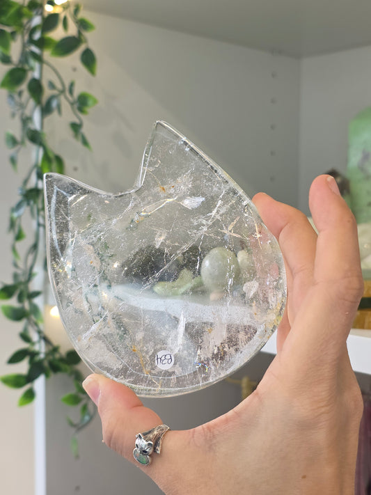 Himalayan Quartz Cat Bowl B