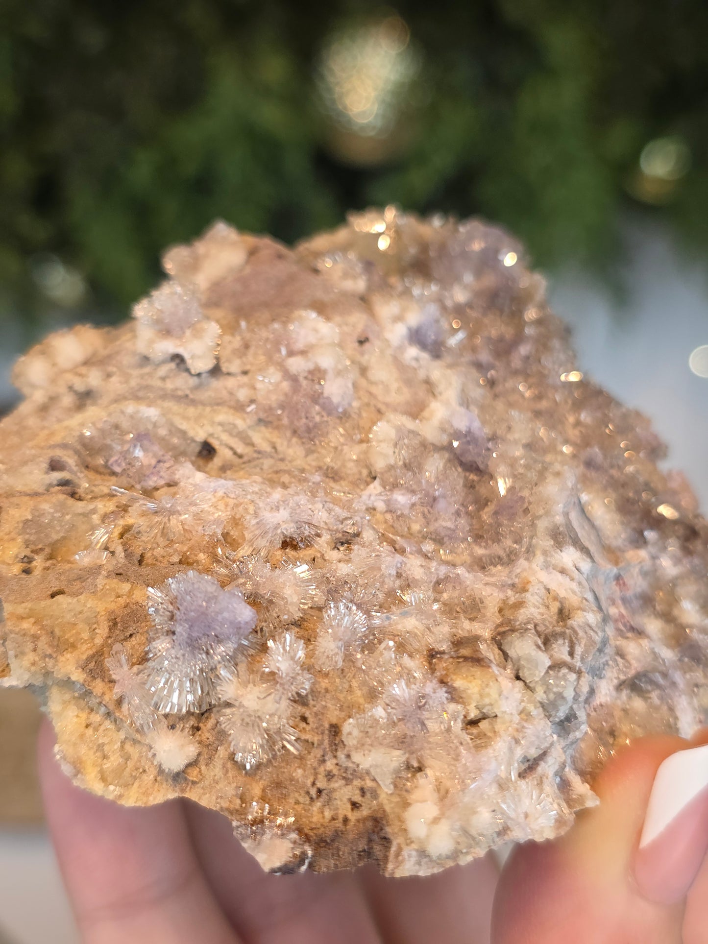 UV reactive Creedite with Fluorite from the Dachang Mine, Guizhou, China - MAS6119