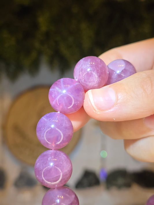 Star Line Lavender Quartz 16mm Bracelet