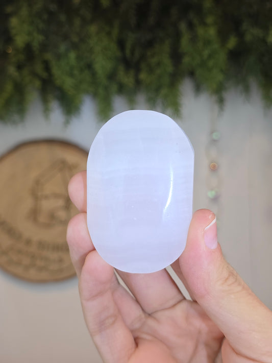 UV Reactive Mongano Calcite Palm