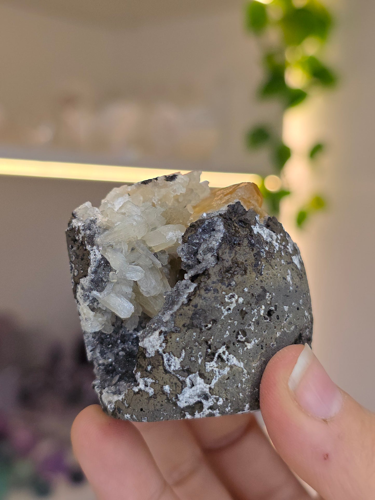 Honey Calcite on Black Chalcedony with Stilbite (Z) from Madhya Pradesh India