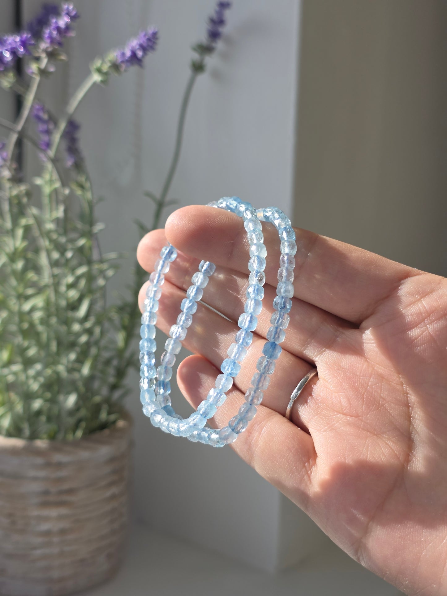 Aquamarine - Cubic Facetted Bracelet 4mm