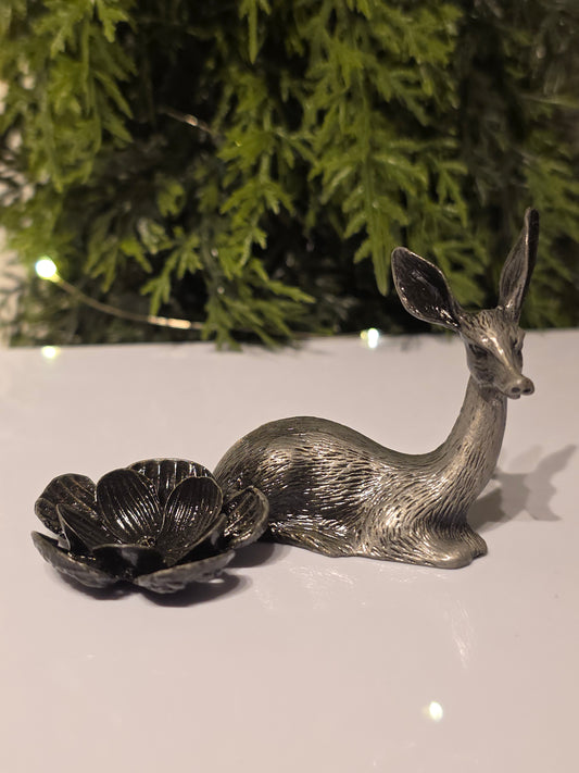 Brushed Silver Deer Sphere Holder Stand - MAS6047