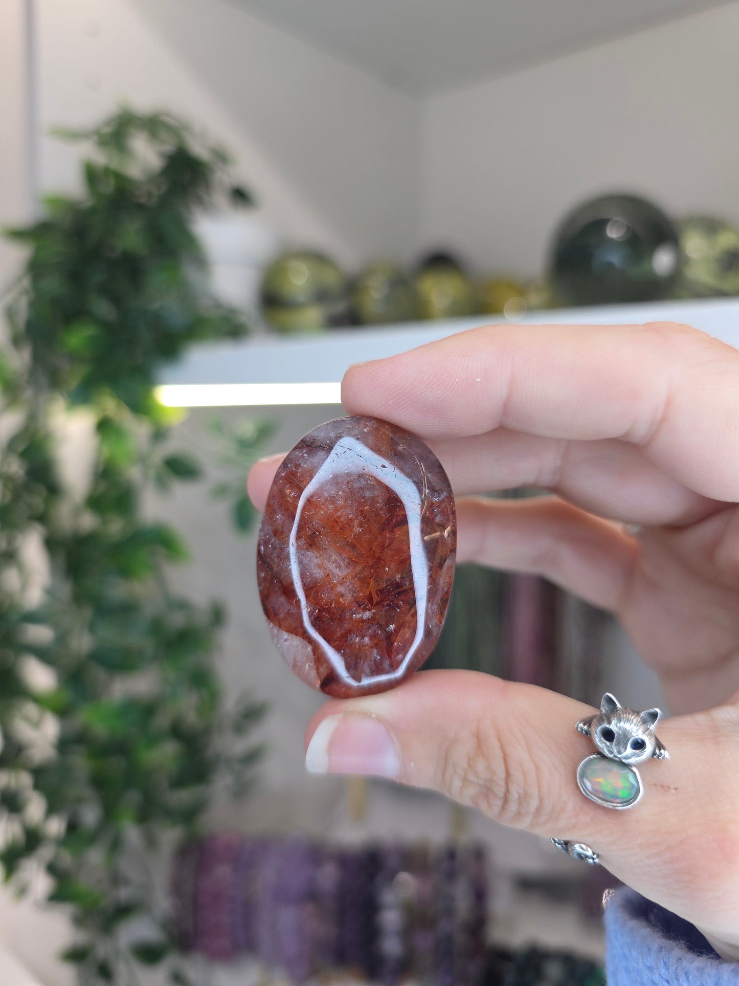 Fire Quartz Palms