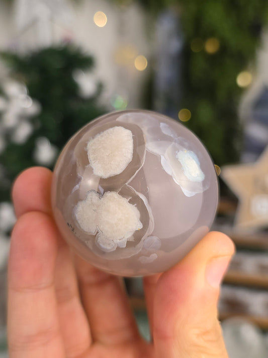 Black Flower AgateSphere A -  MAS6011