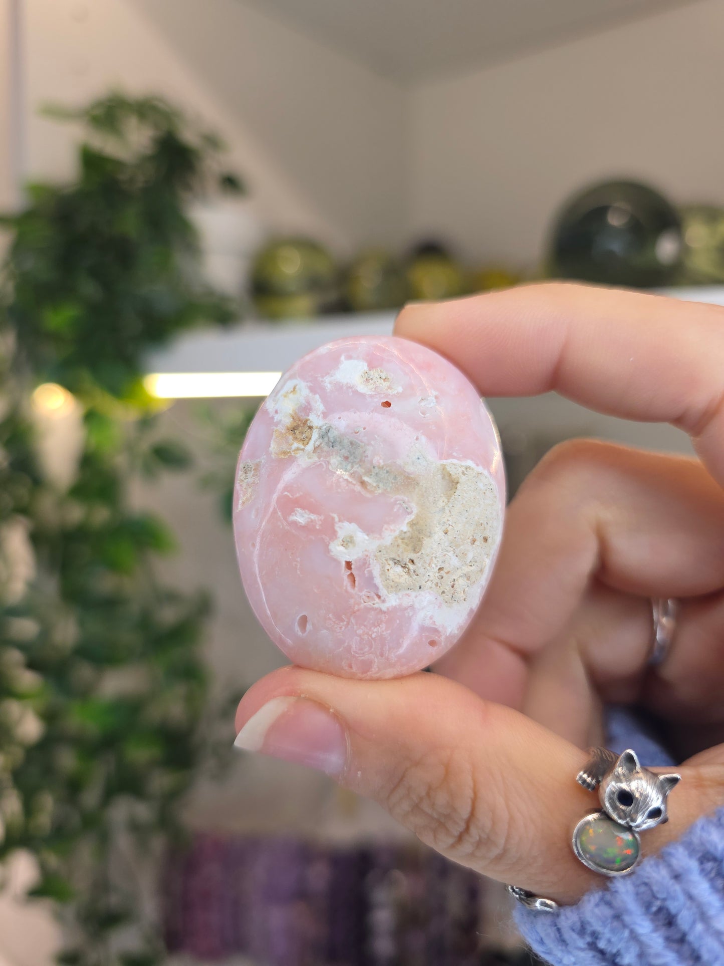 Peruvian Pink Opal Palms