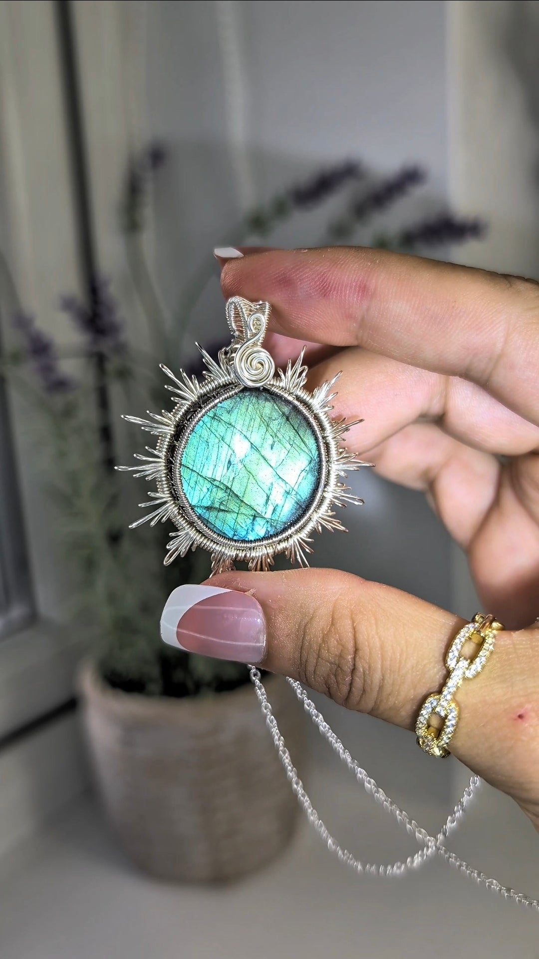 Hand Woven Silver Labradorite Sun Necklace with S925 Silver Chain -  Green/Blue Flash