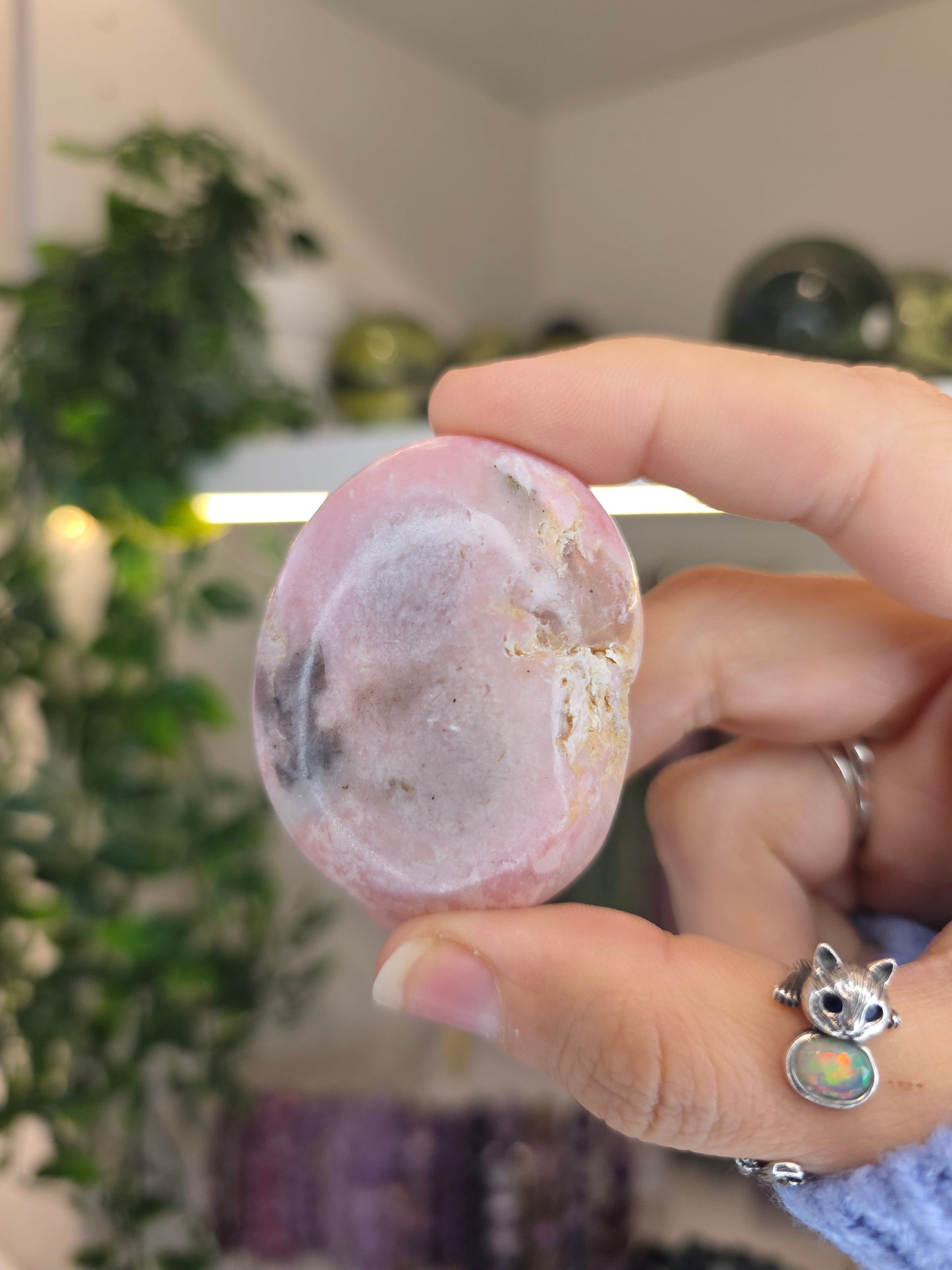 Peruvian Pink Opal Palms