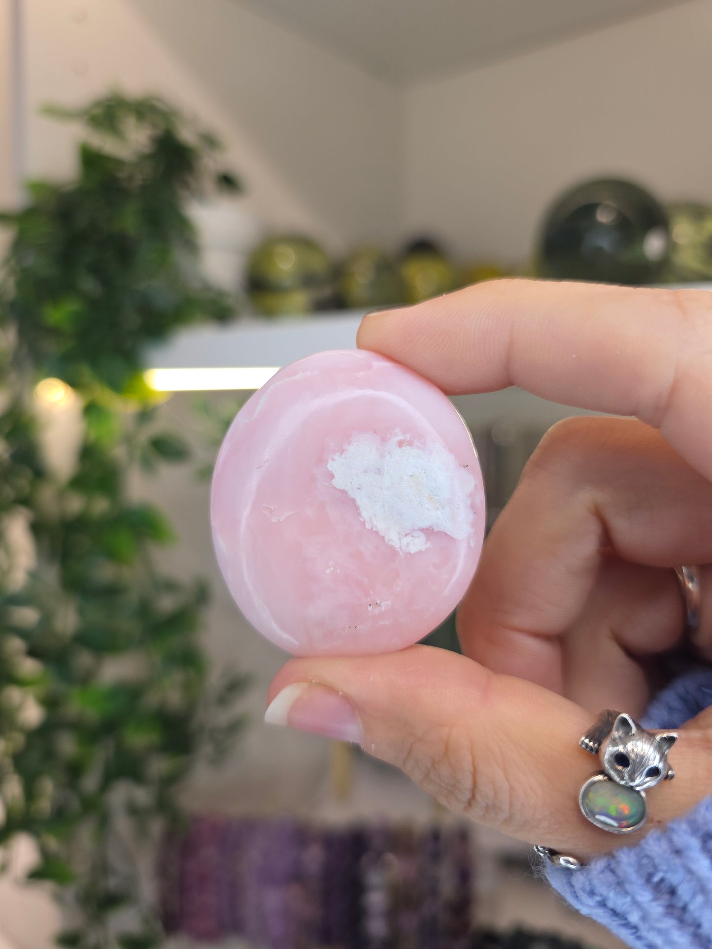 Peruvian Pink Opal Palms