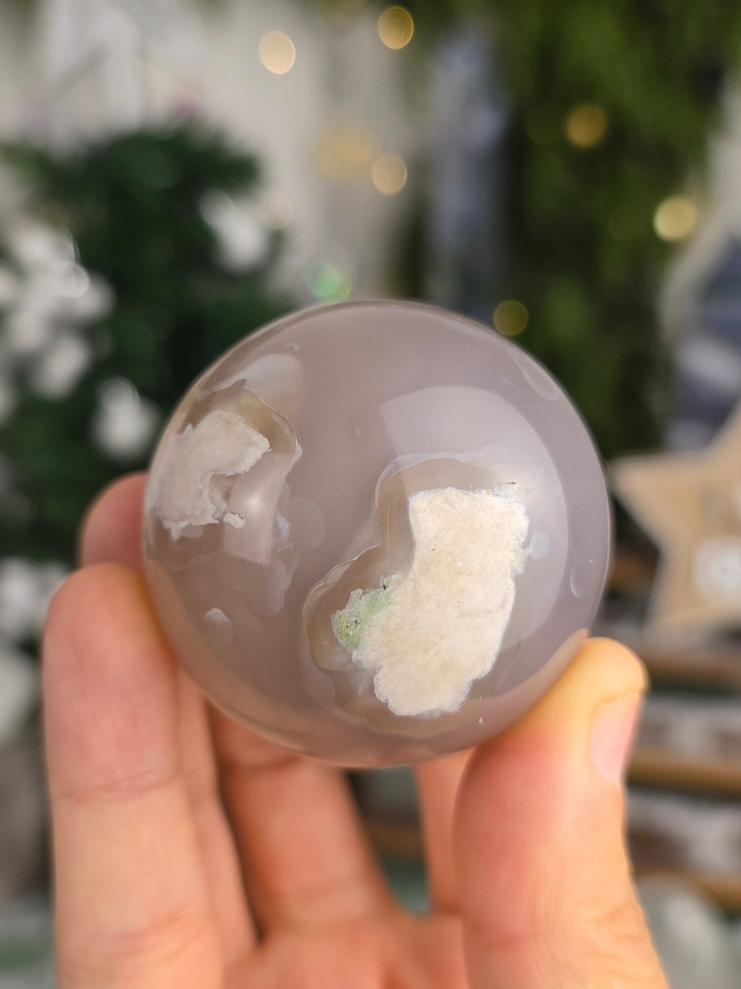 Black Flower AgateSphere A -  MAS6011