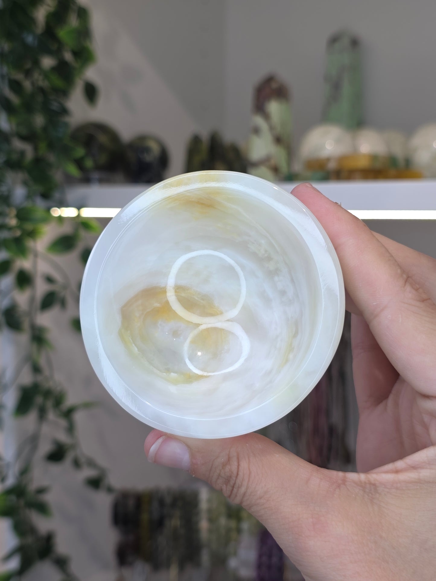 Small Round Mexican Onyx Bowl - Honey Calcite - E