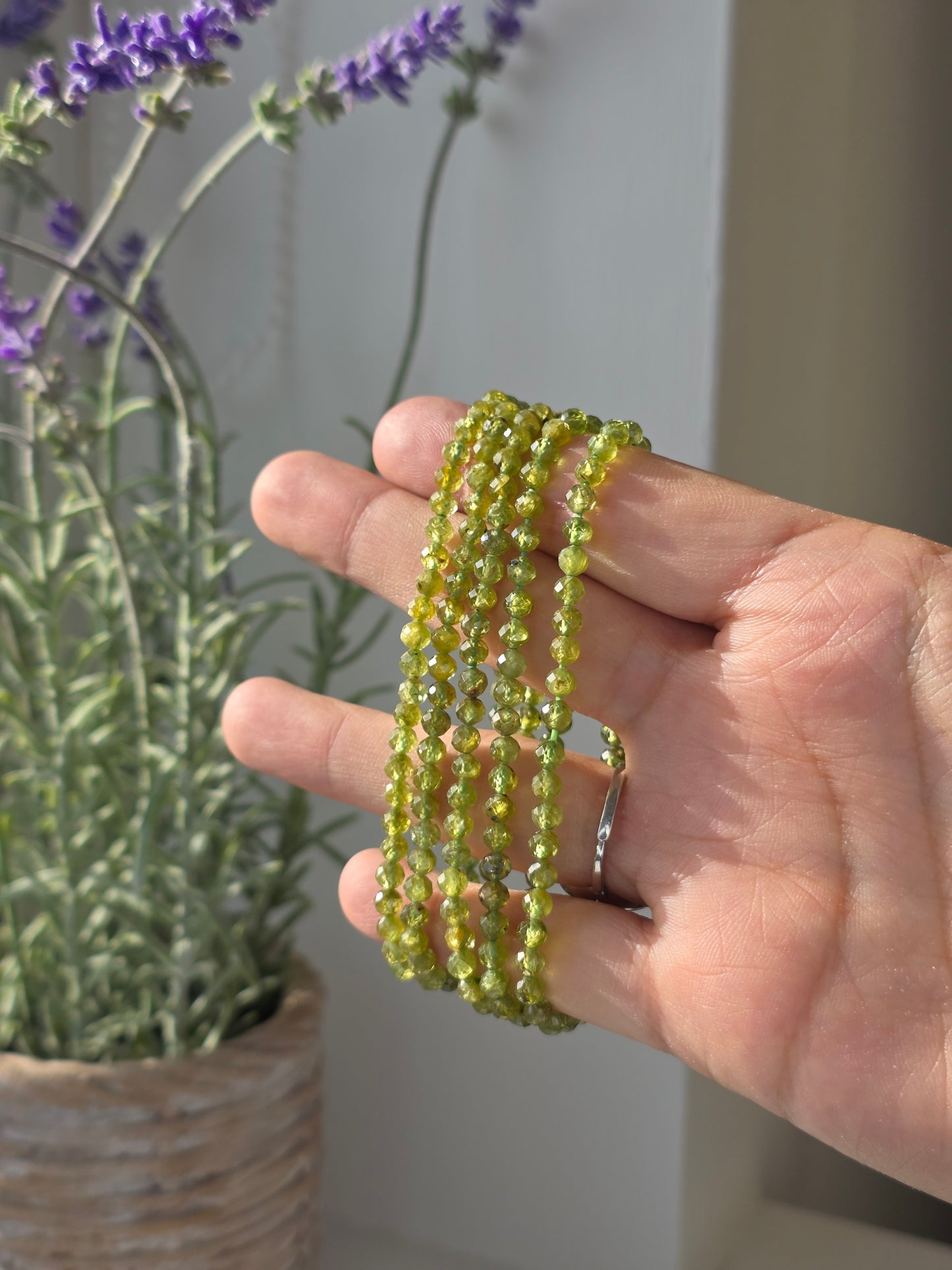 Peridot - Round Facetted Bracelet 4mm