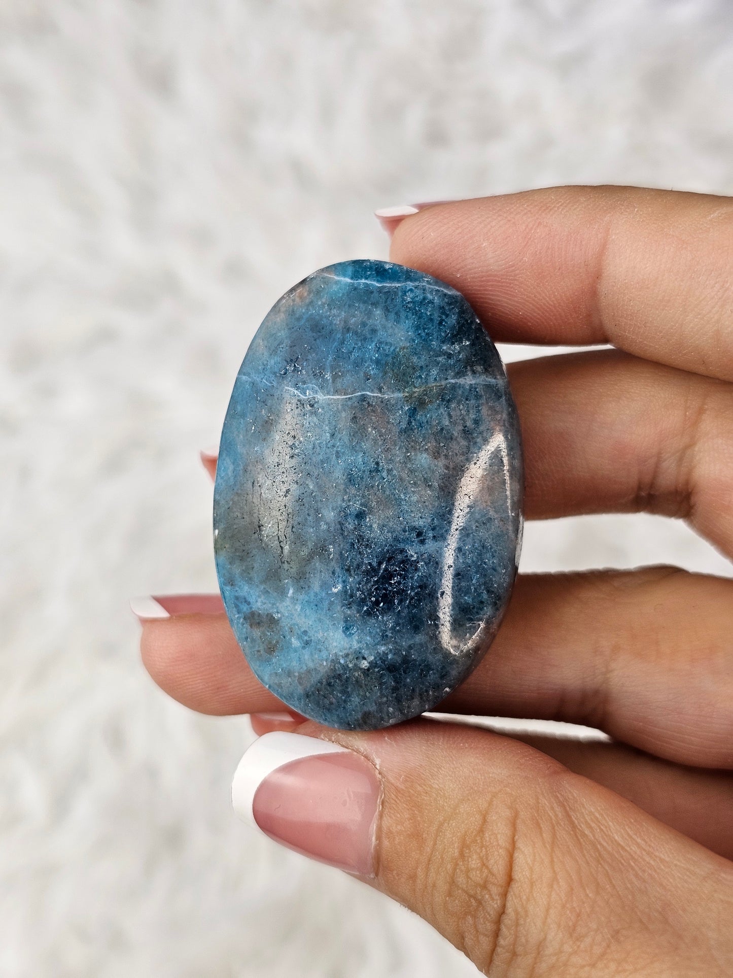 Apatite Palm Stone - MAS0784